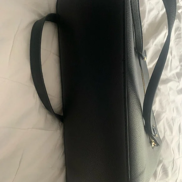 Anne Klein Black and Gold Shoulder Bag with Elegant Chain - Picture 7 of 9